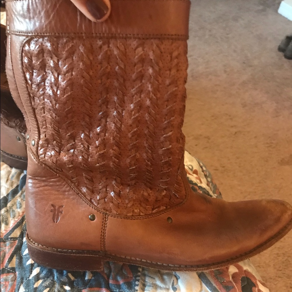 Women authentic Frye bootie